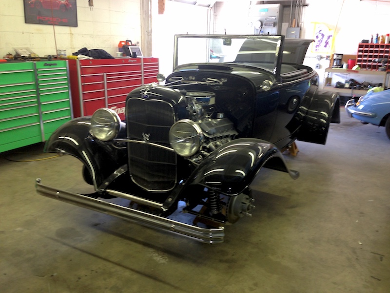 1932 ford hotrod big block cabriolet